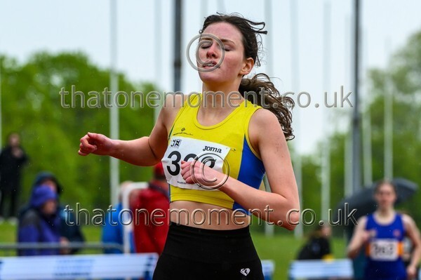 Opener25-924582 - Track Female