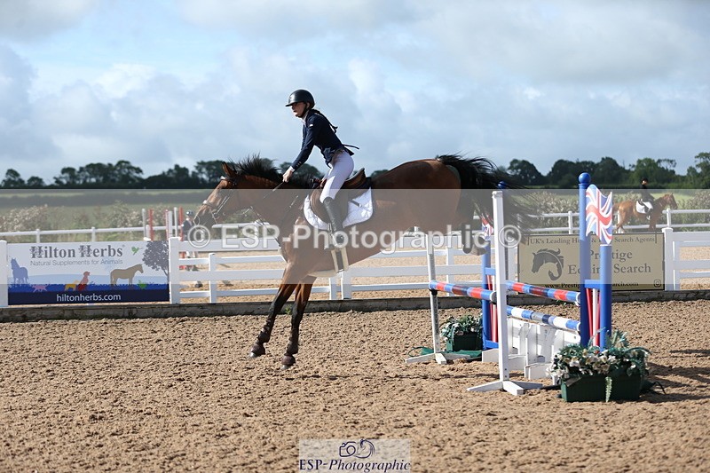 230811A-093019-02868 - Cls 13 A&B Snr Brit Nov & 90cm Open