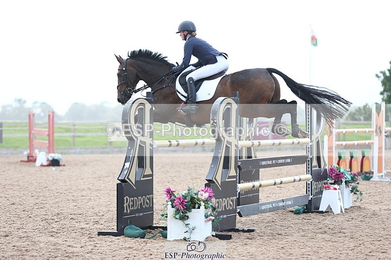 230812A-121200-08772 - Cls 32 Foxhunter