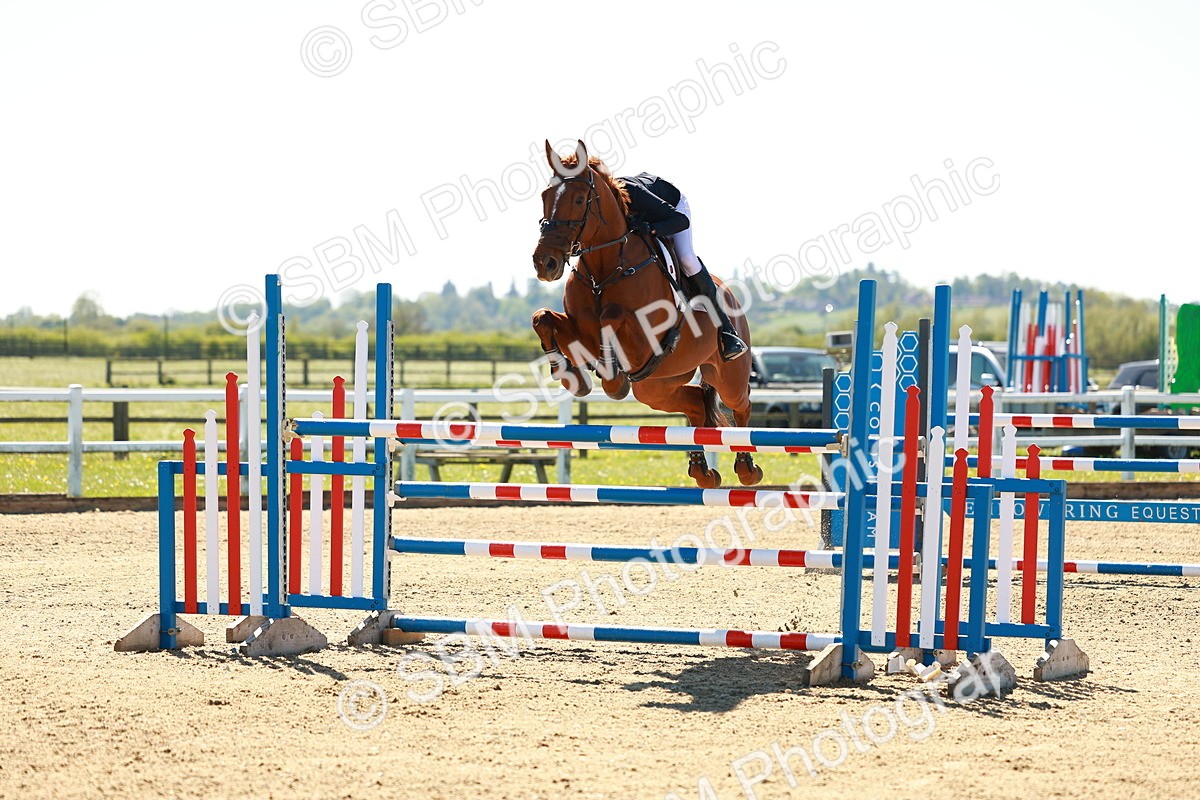 SBM_001664 - Class 5 - Senior Foxhunter - 1.20m