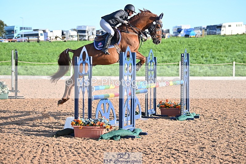 231015A-092859-06965 - Cls 28 Newcomers & 1.10m Open