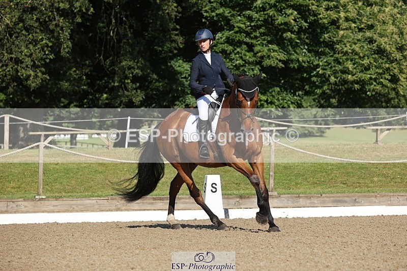 240719-090436-00016 - 171-Sophie_Hawke-Enormouse