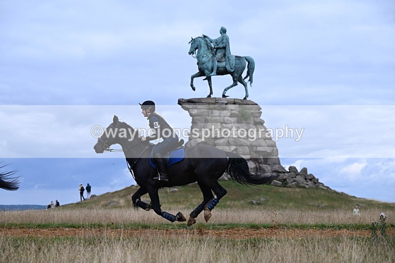 DSC_6395 - Time at Statue 12:17 to 12:44