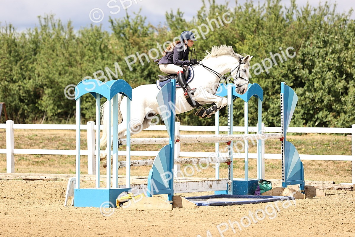 SBM_026809 - Class 13 - Senior Newcomers - 1.10m