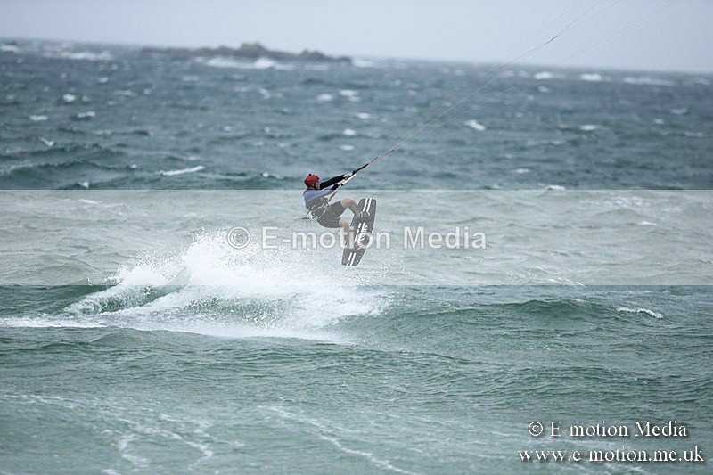 KS 150913-1 - Kite Surfing