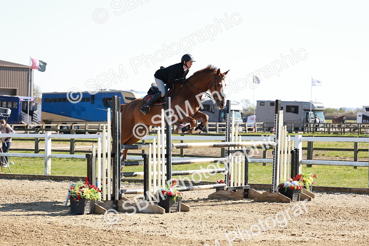 SBM_004942 - Class 18 - Senior Foxhunter - 1.20m