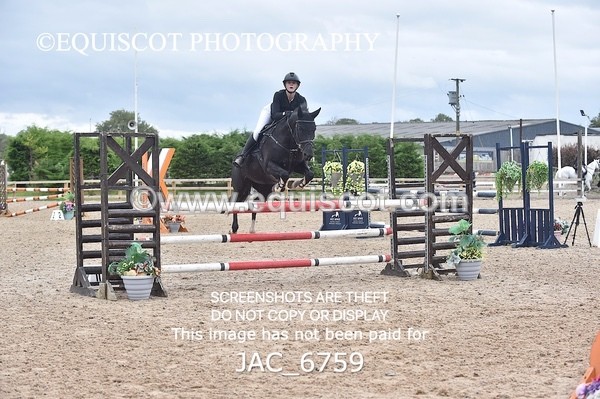 JAC_6759 - CLASS 17 SUN Pony Newcomers/ 1m Open