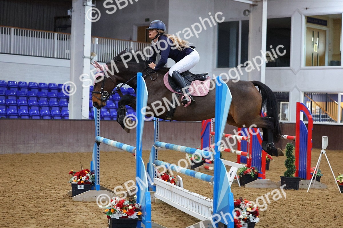 SBM_006790 - Class 26 - Senior Newcomers 1.10m