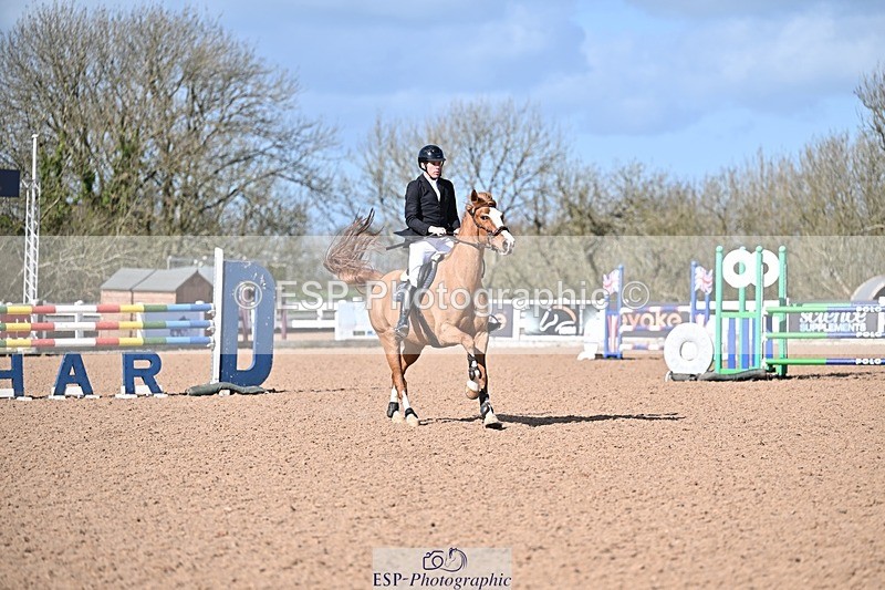 260311-131735-00514 - Cls 4 Newcomers and 1.10m