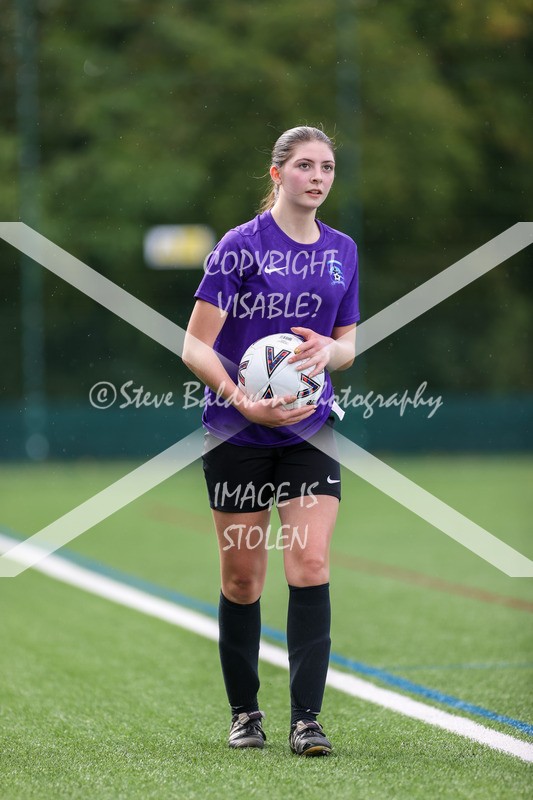 1DX30486 - 2025-09-13 FC Abbey Meads U17 Girls Purple V Cumnors U17 Girls