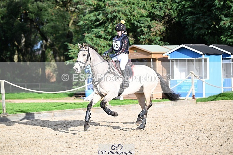 241117-133607-04212 - Cls 3 90-95cm 13.00 to 14.00