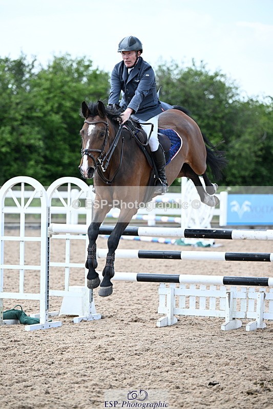 240605A-150129-00864 - Cls 4 Newcomers and 1.10m Open