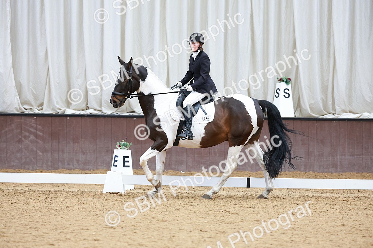 SBM_003558 - Class 15-16-18 - Novice 3-Elementary 1-PYO