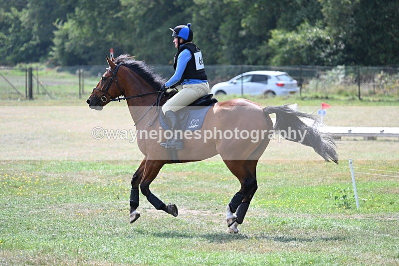 WJ7_2557 - XC Time 12:17 to 12:22