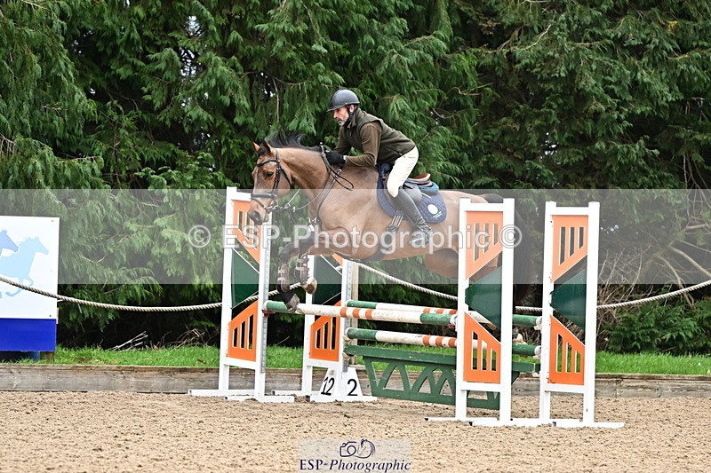 250201A-104241-00302 - Cls 01 Local Horse 90cm