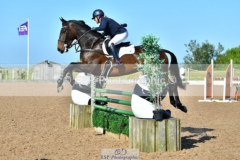 230526A-091408-00832 - Cls 1 Snr 1.05m + 1.10m Open