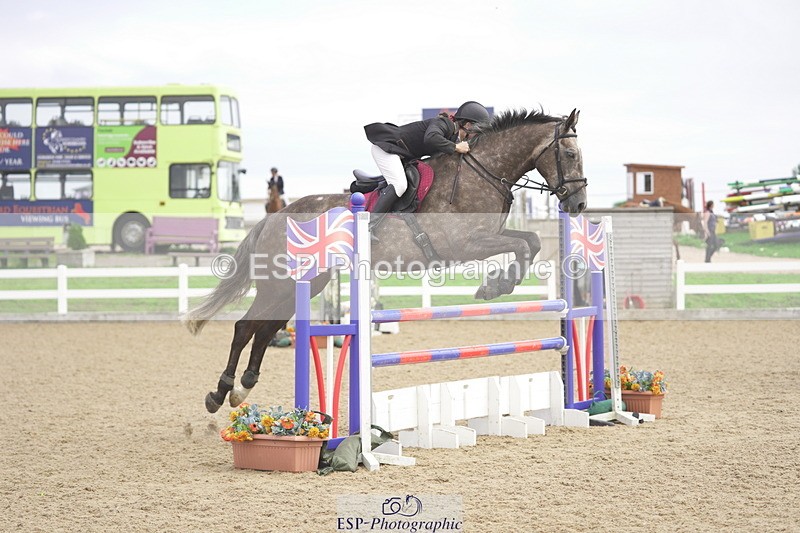 230810A-140444-02603 - Cls 4 1.05m Amateur Quali