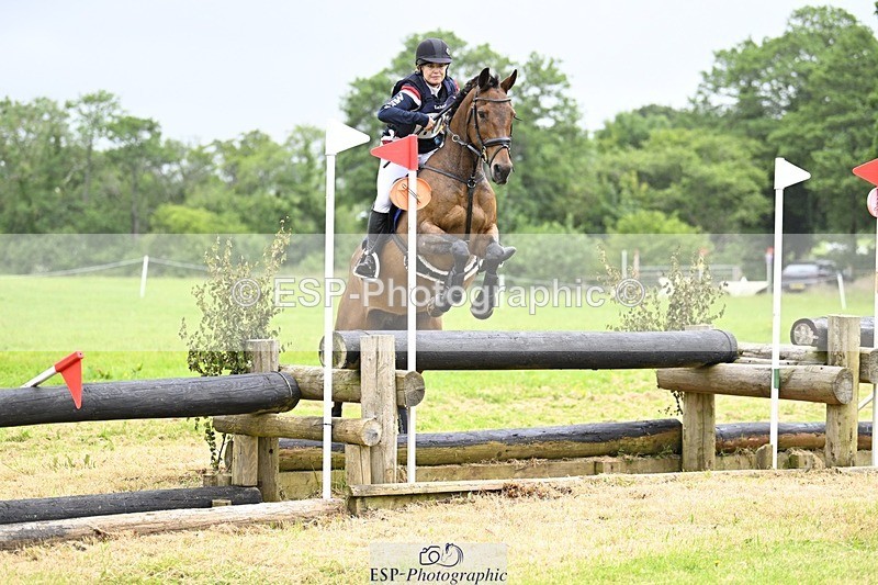 240623-101035-00961 - BE 90 XC 09-35 tro 10-30