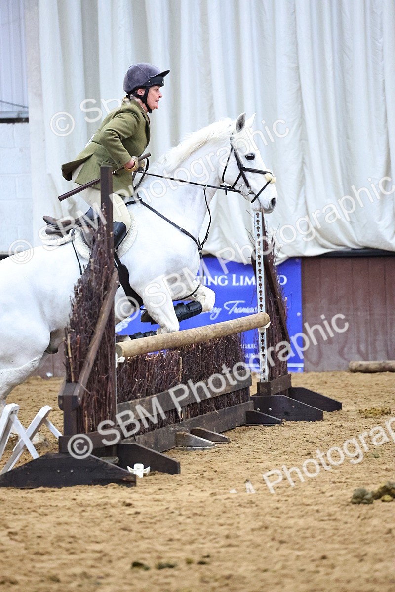 SBM_003643 - Class 37 - 80cm Training Stakes