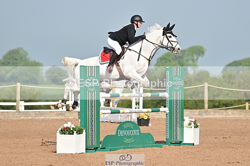 240512A-092300-16685 - Cls 47 Snr 1.20m Open