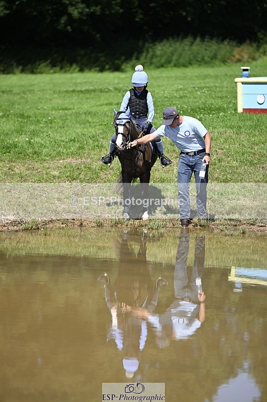 240728B-112419-01002 - Theo's Group XC