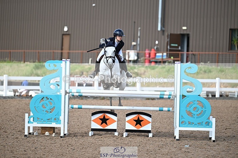 260627-172822-05752 - Cls 27 Foxhunter and 1.10m