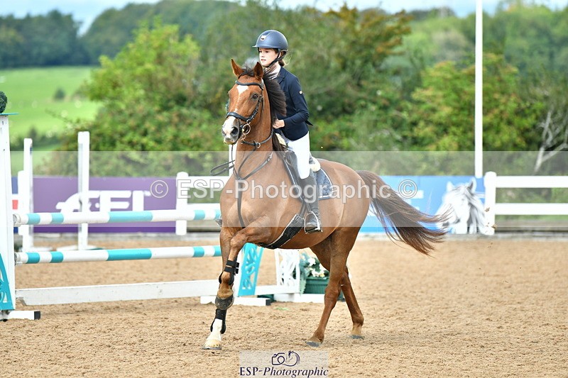 230813A-110803-11645 - Cls 40 A&B Senior Discovery & 1m Open