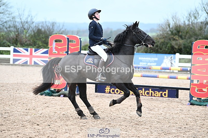 231118A-120112-01716 - Cls 6 BlueChip Pony Sapphire Qualifier