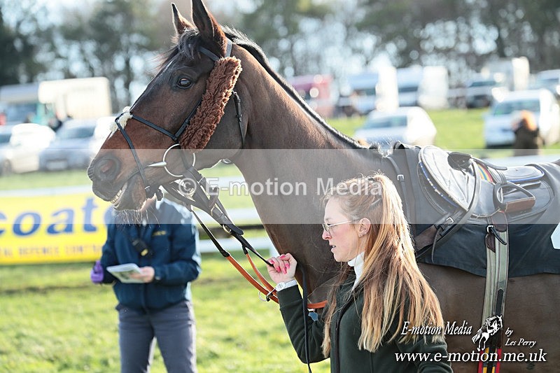 PtP 141225  1703 - New Forest Hounds PtP Larkhill 14/12/25