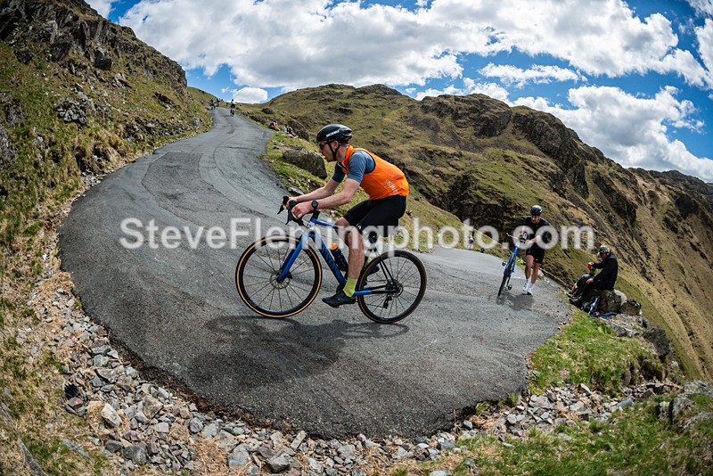 122325 - Hardknott Hairpin 12.00 - 13.00