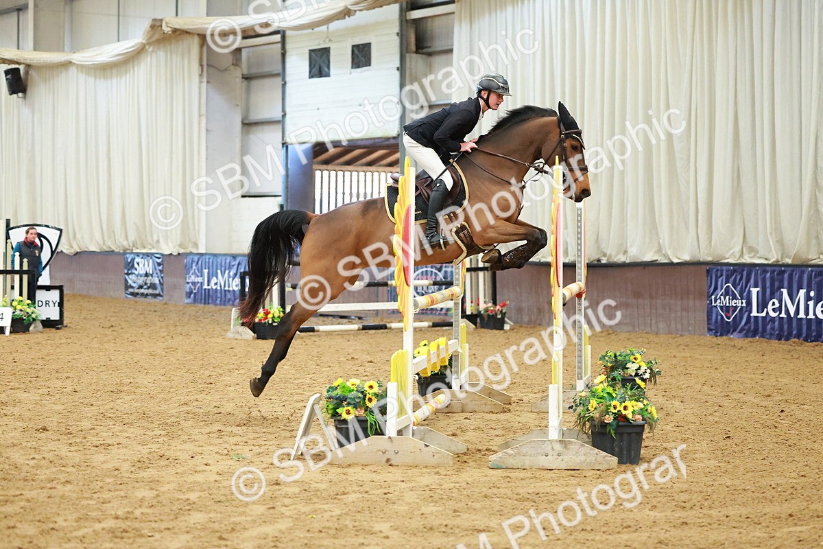 SBM_007088 - Class 19 - Senior Newcomers 1.10m