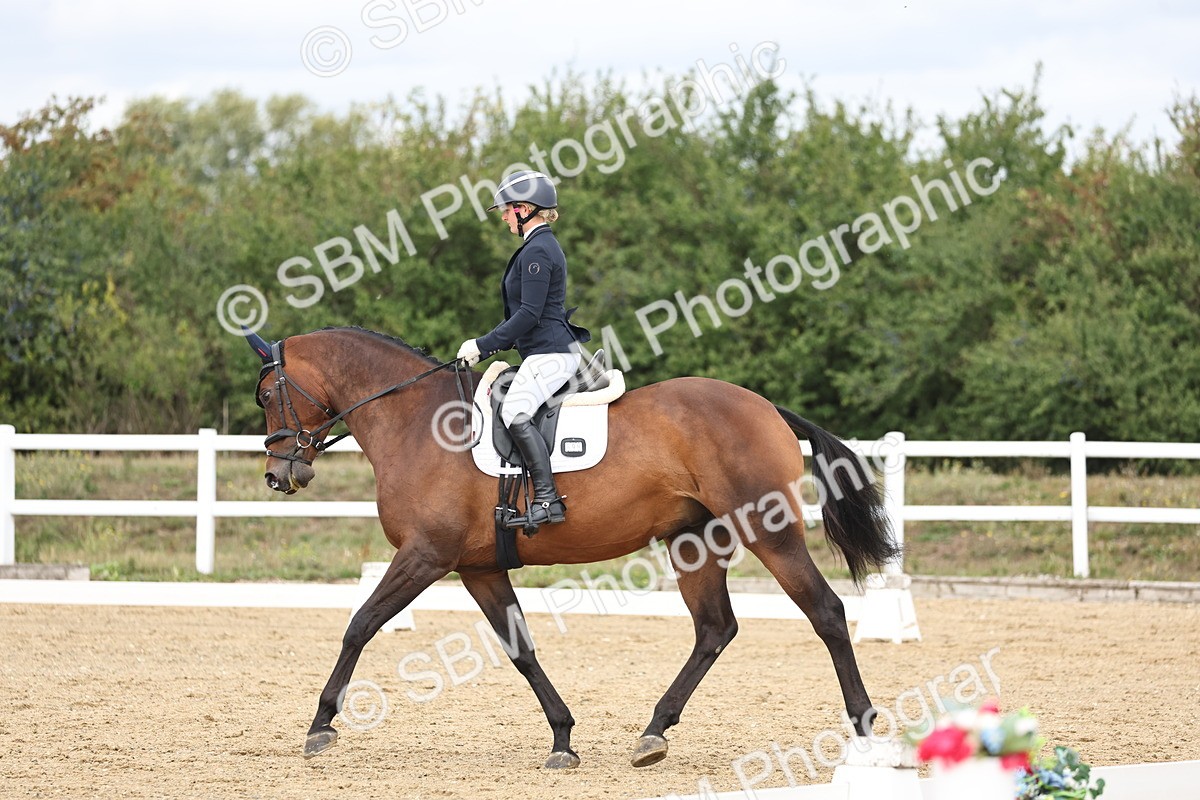 SBM_002542 - Class 7 - Novice 2 Warm Up