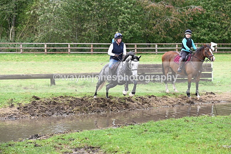 WJ6_5609 - Time at Photographer 12:31 to 12:40