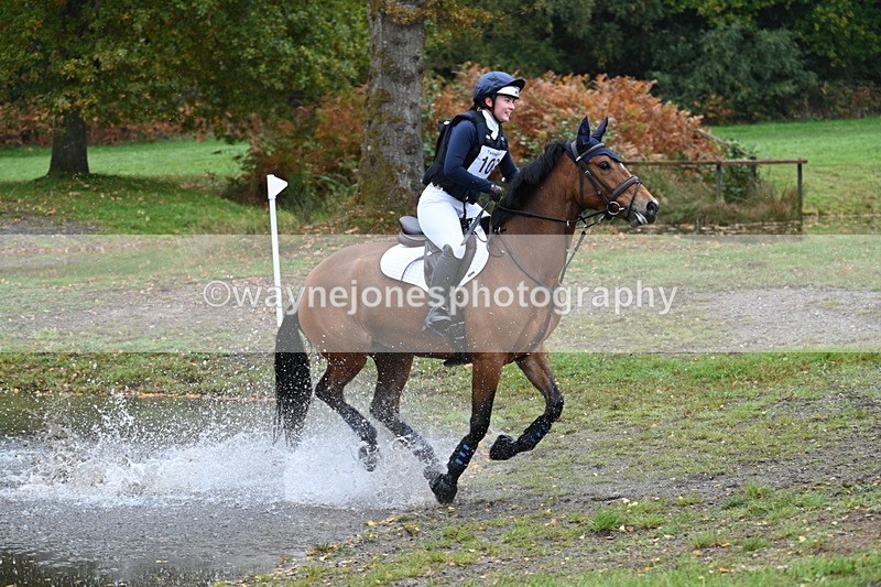 WJ7_3161 - Time 10:47 to 11:11 at the water