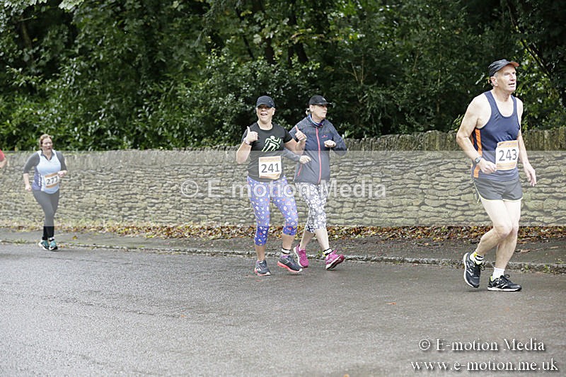 CAD131019-0460 - Cadence Events Grittleton 10km 13/10/19