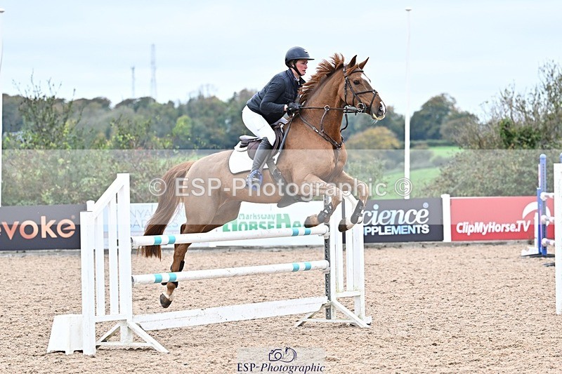 251015-134343-00638 - Cls 4 Newcomers and 1.10m Open