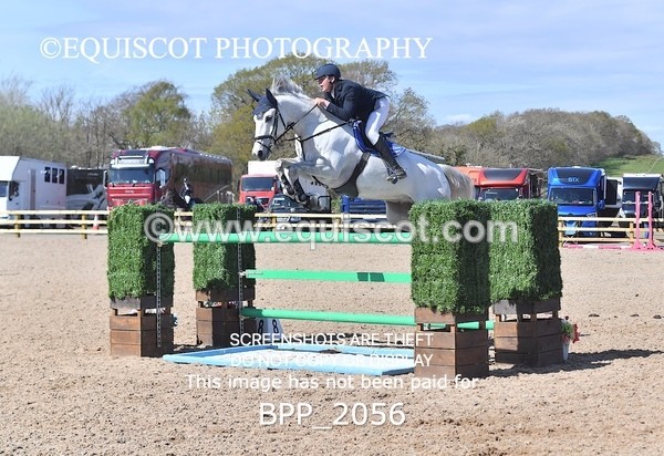 BPP_2056 - CLASS 21 SUN Senior 1.30m Open RHS Young Masters