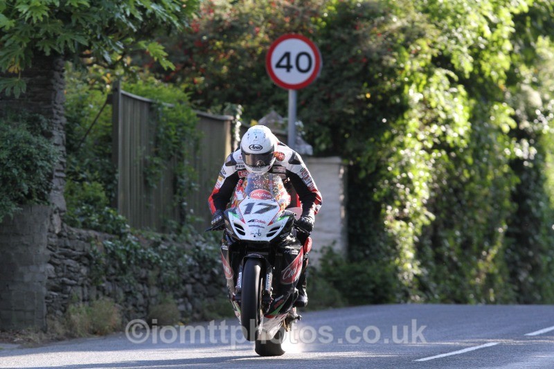 Dan Kneen Kawasaki / Cookstown B.E.Racing - Friday Practice - Solos