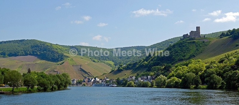 - Destination: Bernkastel / Reiseziel: Bernkastel