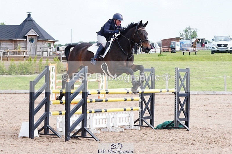 250523-095140-00095 - Cls 01 A&B 1.05m & 1.10m open