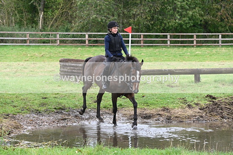 WJ6_5819 - Time at Photographer 12:31 to 12:40