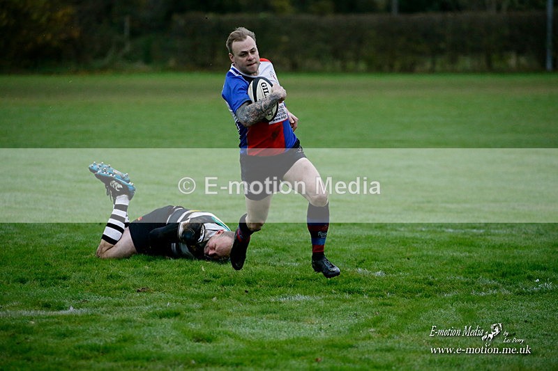 RU 201121 33 - Pewsey Vale RFC v Chippenham III RFC 21/11/2021