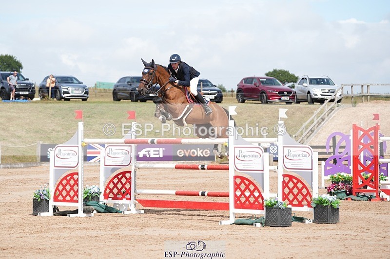 250718-152134-12139 - Cls 6, 3 Star Big Tour LR Qualifier Start til Break