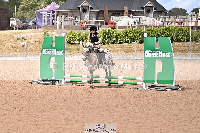 260804-151617-00064 - Clear Round