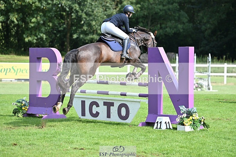 230910-120411-11506 - Cls 25 Snr 1m Grand Prix