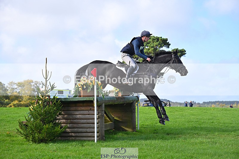 241025-113152-06730 - 058-Jack.Ashworth-TIMEPEICE.BLUE