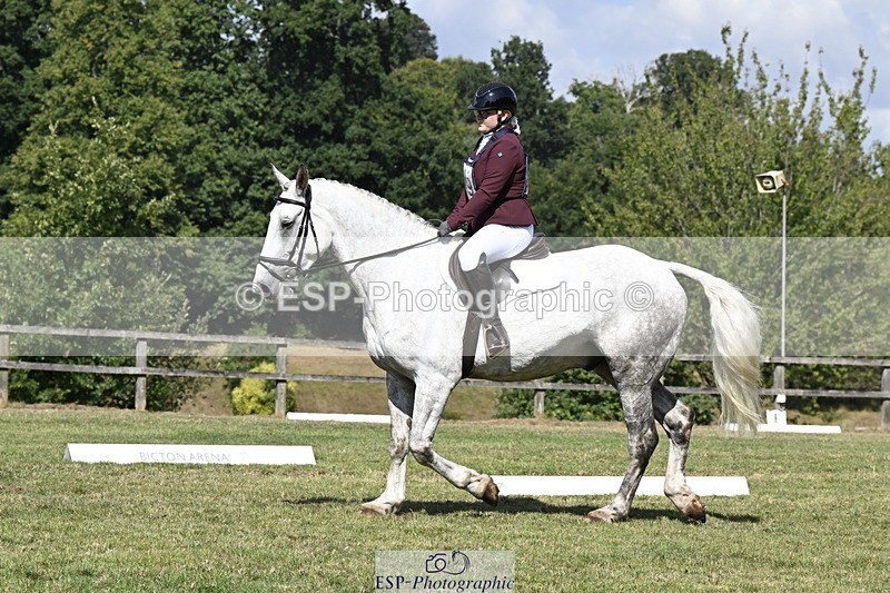 250822A-111405-22168 - DR 11.00 to 12.00