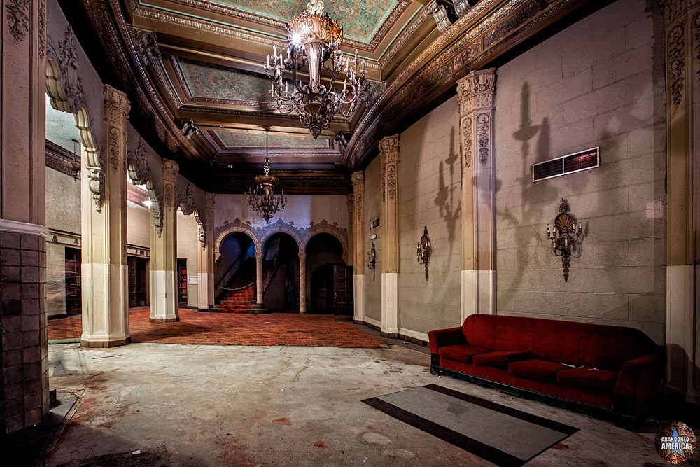 The Abandoned Pacific 1-2-3 Theatre in Los Angeles, CA