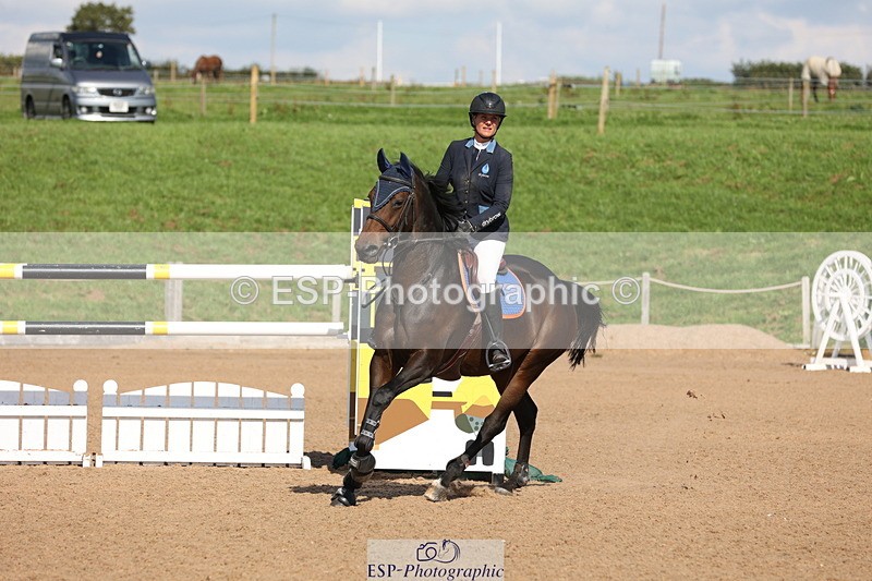 230915A-144651-02743 - Cls 5 National 1.40m