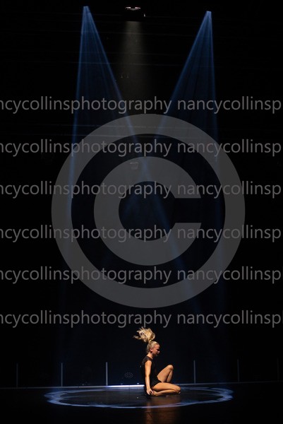 01204 - This Woman's Work